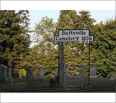Butteville Cemetery on Schultz Road NE